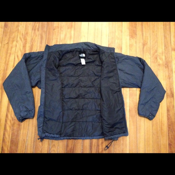 The North Face Men 'primaloft' thermal jacket - Picture 6 of 8